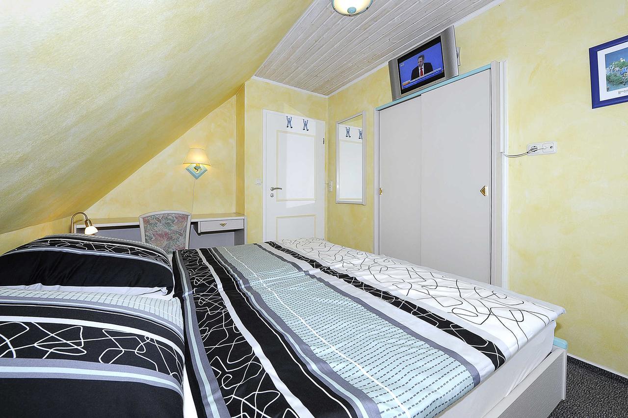 Ferienwohnungen Haus Sternenlicht Езенс Екстер'єр фото